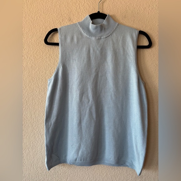 august silk Tops - August Silk Women's Silk Sleeveless Mock Turtleneck Sweater Sz L Ice Blue